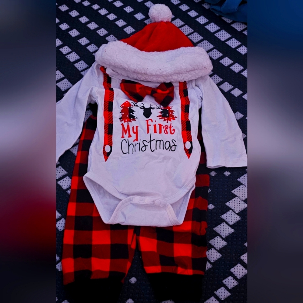 My First Christmas Outfit